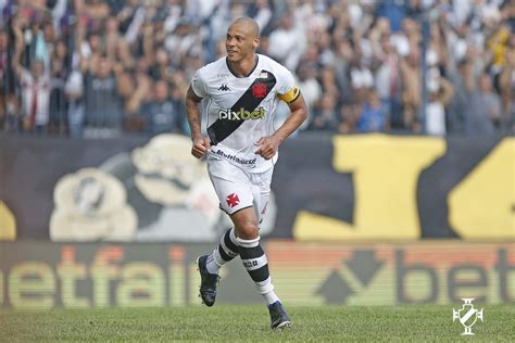 Anderson Conceição Comemora Bom Início De Temporada Do Vasco Mh Vasco