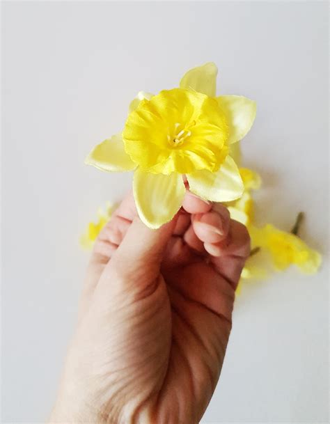 Mini Yellow Daffodil Heads Artificial Silk Narcissus Flower Floral