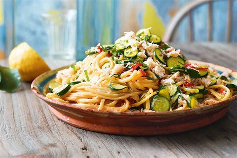 Jamie Oliver S Fast And Simply Irresistible Crab Linguine Recipes