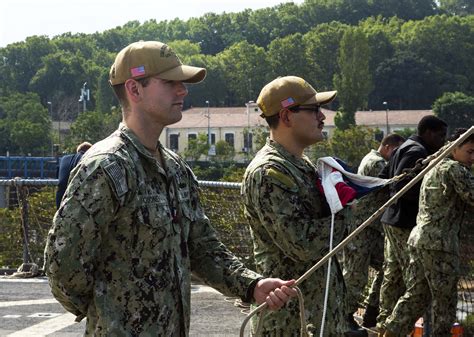 Uss Mount Whitney Arrives In Istanbul For Visit Focused On U S And