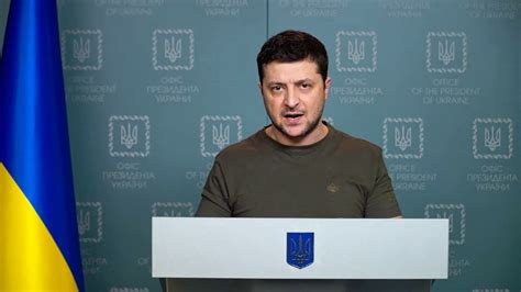 Zelensky critica negativa da Otan em fechar espaço aéreo da Ucrânia