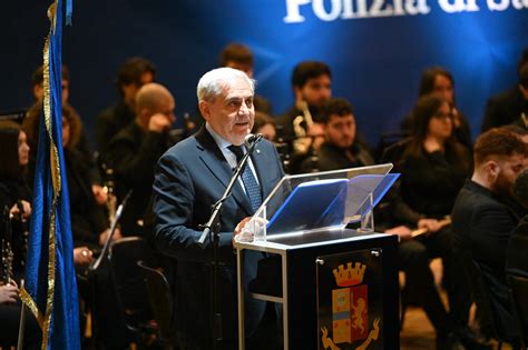 Il Questore Terrazzi Saluta L Irpinia Esperienza Professionale Ricca