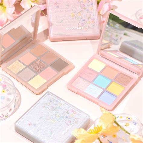 Jual GOGO TALES Garden Bear Eyeshadow Palette Shopee Indonesia