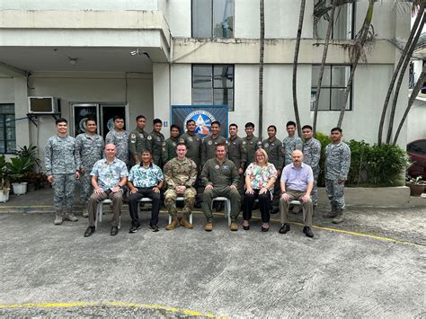 Us Facilitates Philippine Air Force Aoc Isr Training Air Force