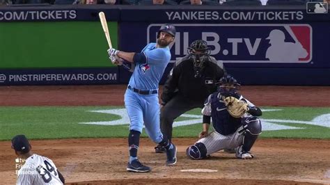 Brandon Belt Smokes A Two Run Double To Right Field 04212023