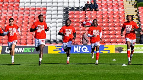 Town Come Together To Show Racism The Red Card Fleetwood Town Fc