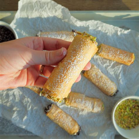 Phyllo Dough Cannoli Recipe Easy Home Meals