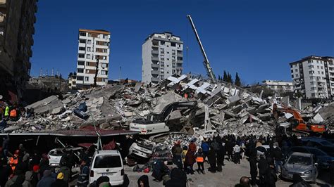 Depremlerde Y K Lan Binalarla Ilgili Tutuklananlar N Say S E Y Kseldi