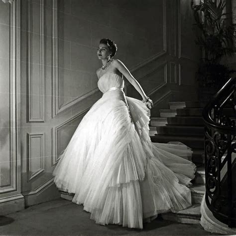 Fashion Inspiration | Ball Gowns: Christian Dior Fashion Designers ...