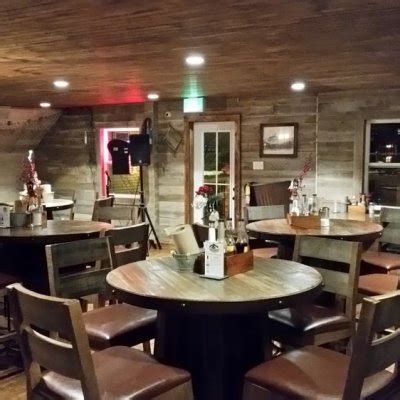 RESTAURANT Petty Harbour Maddox Cove Chafe S Landing Restaurant Local