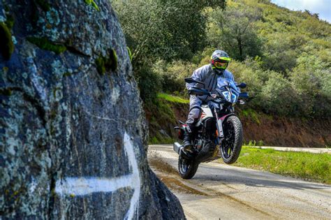 2020 KTM 390 Adventure Review