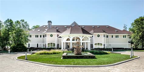 Nobody wants to buy 50 Cent's massive $6 million mansion - Business Insider