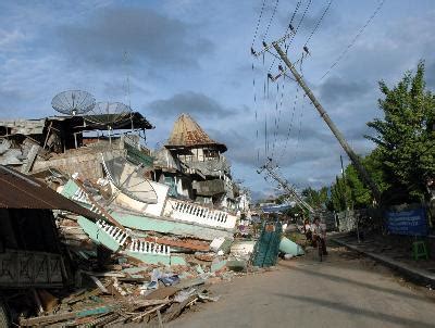 6 Gempa Bumi Terbesar Di Sejarah Indonesia Menelan Ribuan Korban