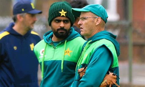 gary kirsten  choose vice captain  pakistan