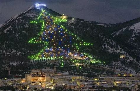 Gubbio: World’s largest Christmas Tree in Italy | This is Italy