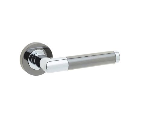 Frelan Jv Pcbn Mitred Door Handle On Rose Black Nickel Polished