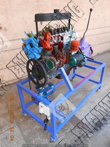 Car Engines And Cut Sections 4 Stroke 4 Cylinder Diesel Engine Actual