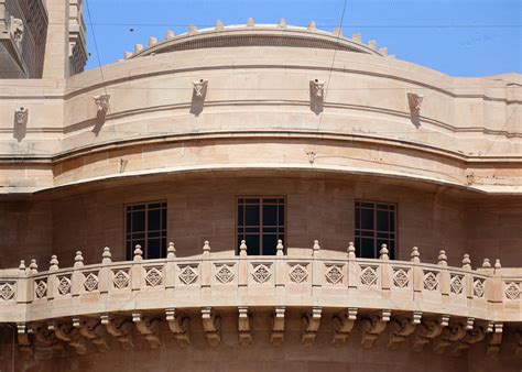 Umaid Bhawan Palast Detail der Fassade in einem der Innenhöfe