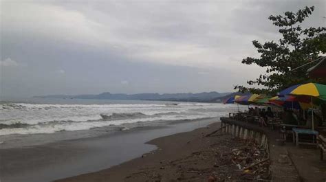 Gelombang Tinggi Ancam Pantai Sukabumi Kades Citepus Ratusan Rumah