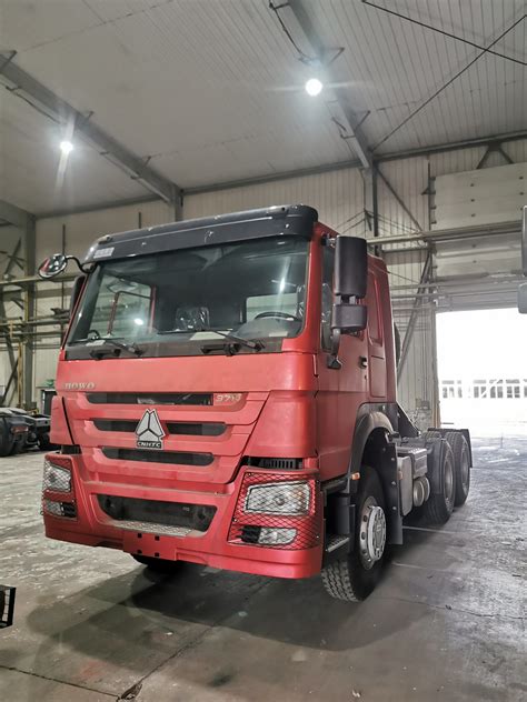 Nuevo vehículo de ruedas Sinotruk HOWO 4X2 6X4 10 de servicio pesado