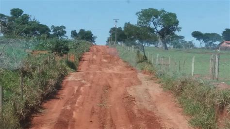 Sagra segue manutenções nas estradas rurais e ruas de terra no