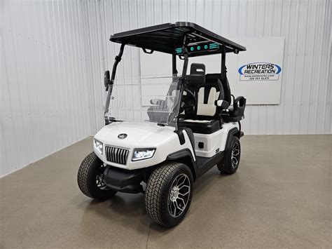 2024 Evolution Classic 4 Pro Lithium Ion Golf Cart White Winters