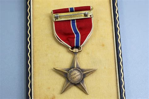 Us Bronze Star Medal In Navy Case Named Ymu Bw Time Traveler