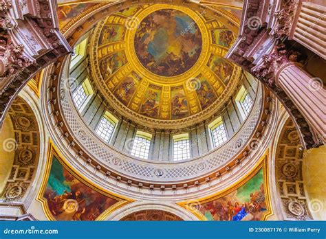 Invalides Paris France Facade Closeup Columns And Golden Dome Tomb