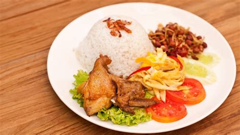 Ternyata Sarapan Nasi Uduk Lengkap Dengan Gorengan Bisa Bikin Ngantuk