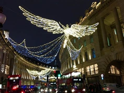 What To Do In London At Christmas Toma Agnella