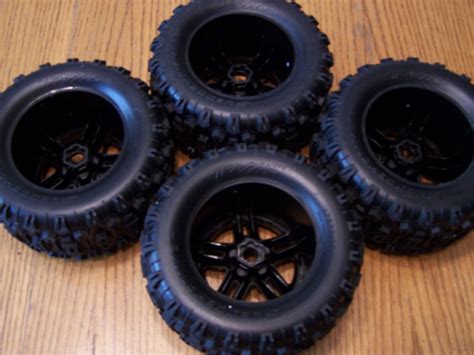 For Traxxas Sledge 95076 4 Sledgehammer 38 Tires And Black 5 Spoke 17mm Wheels Ebay