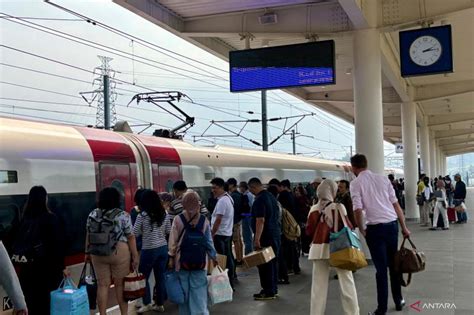 Kcic Tambah Perjalanan Kereta Cepat Whoosh Jadi Jadwal Per Hari