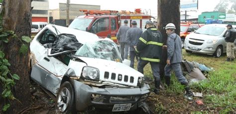 Estradas Acidentes No Fim De Semana Deixam Pelo Menos Dez Mortos N E