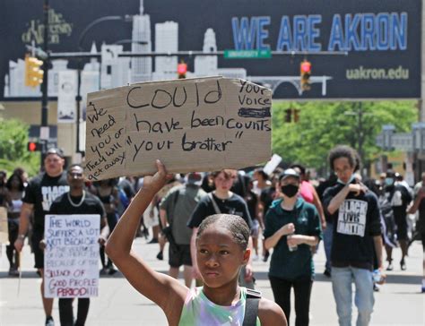 Akron Police Release Body Cam Video Nearly A Week After Fatal Shooting Of Jayland Walker