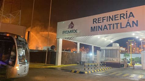 Video Incendio En Refiner A De Minatitl N Confirman Nombres De