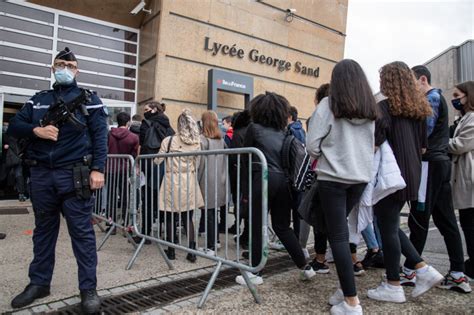 Coronavirus des mesures renforcées dans les lycées et davantage de