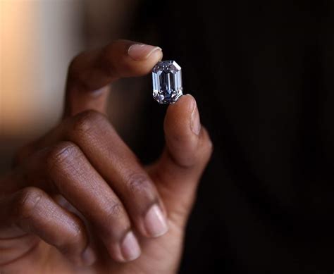 Sothebys Subastará El Diamante Azul Más Valioso Jamás Ofrecido