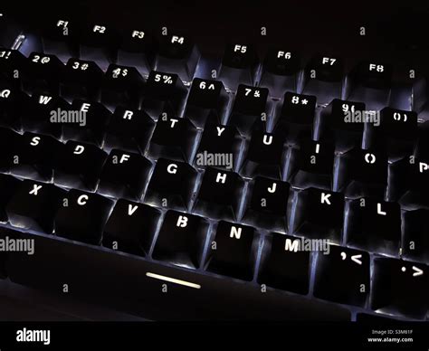 Illuminated keyboard for a computer Stock Photo - Alamy