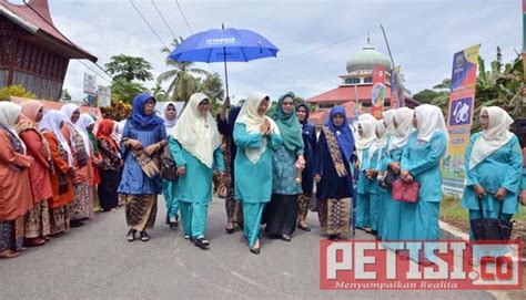 Tim Penilai Gerakan Pkk Provinsi Sumbar Menilai Lima Nagari Percontohan