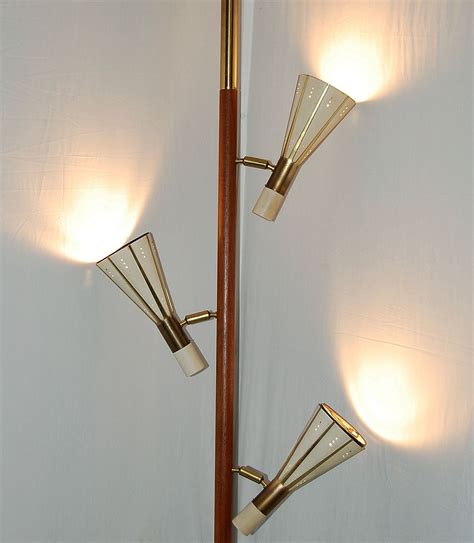 A Stiffel Tension Pole Lamp Mid Century Modern Lamps Modern Lamp Lamp