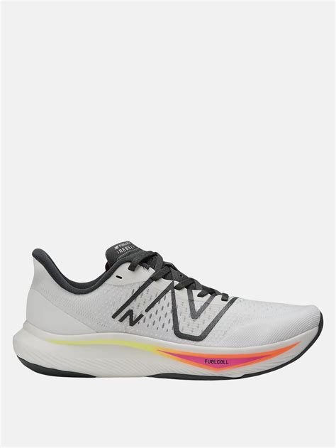 New Balance Fuelcell Rebel V3 Scarpe Running Performance E Racing Nencini Sport