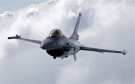 🔥 [40+] F 16 Fighting Falcon Wallpapers | WallpaperSafari