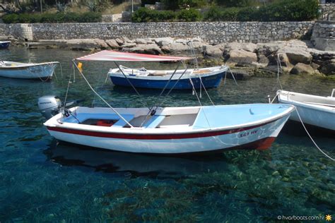 Pasara 8HP - Small Boats - Rent a boat - HvarBoats