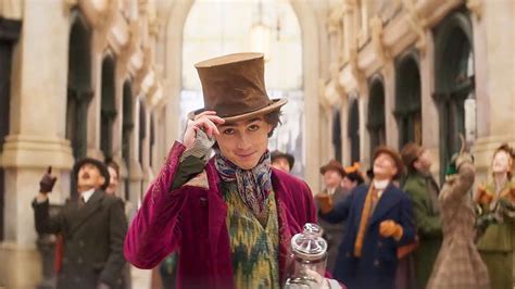 See Timothee Chalamet As Willy Wonka In 1st Wonka Trailer Abc News