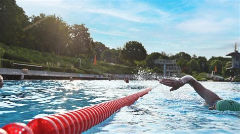 Landkreis Donau Ries Ab Ins Wasser So Gesund Ist Schwimmen Wirklich