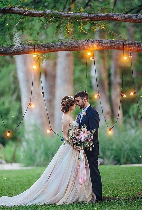 24 Creative Wedding Photo Ideas And Poses