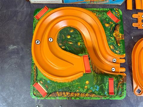 Vintage 1969 Mattel Hot Wheels Hazard Hill Race Set With Two Redline