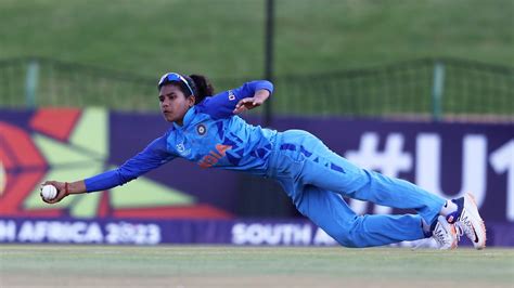 Indian Womens Cricket Team Chases Down England To Win U 19 T20 World