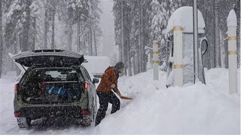 EEUU California Enfrenta Una De Las Peores Tormentas Invernales De Los