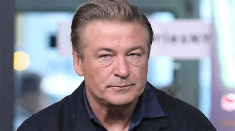 Alec Baldwin Es Demandado Por La Familia De Halyna Hutchins